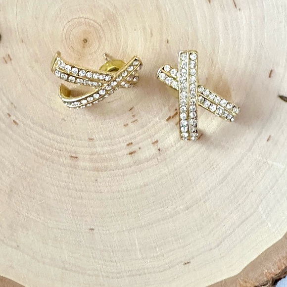 Avon Jewelry - Avon Vintage Gold and Silver Tone Crystal Earrings